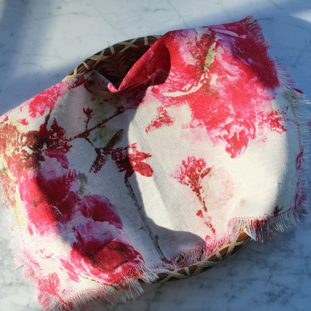 pretty-floral-frayed-cotton-napkin