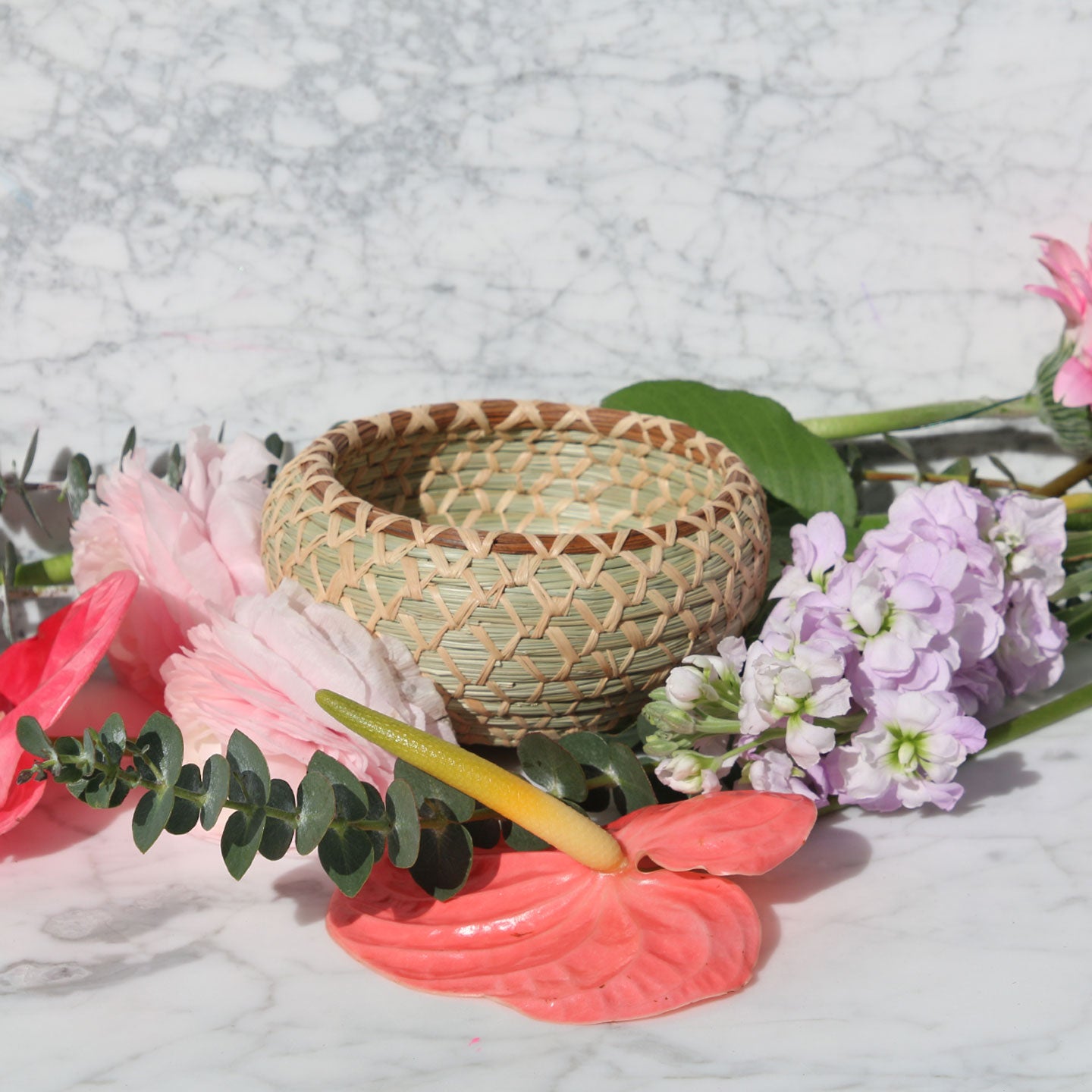 small-easter-egg-decorative-basket