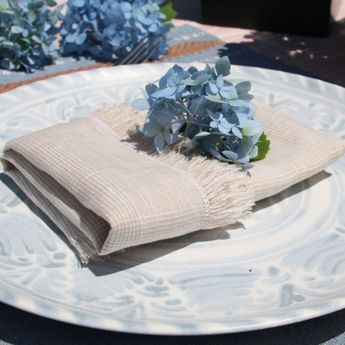 Analyzing image wheat-tan-white-plaid-fine-linen-dinner-napkin-made-in-america