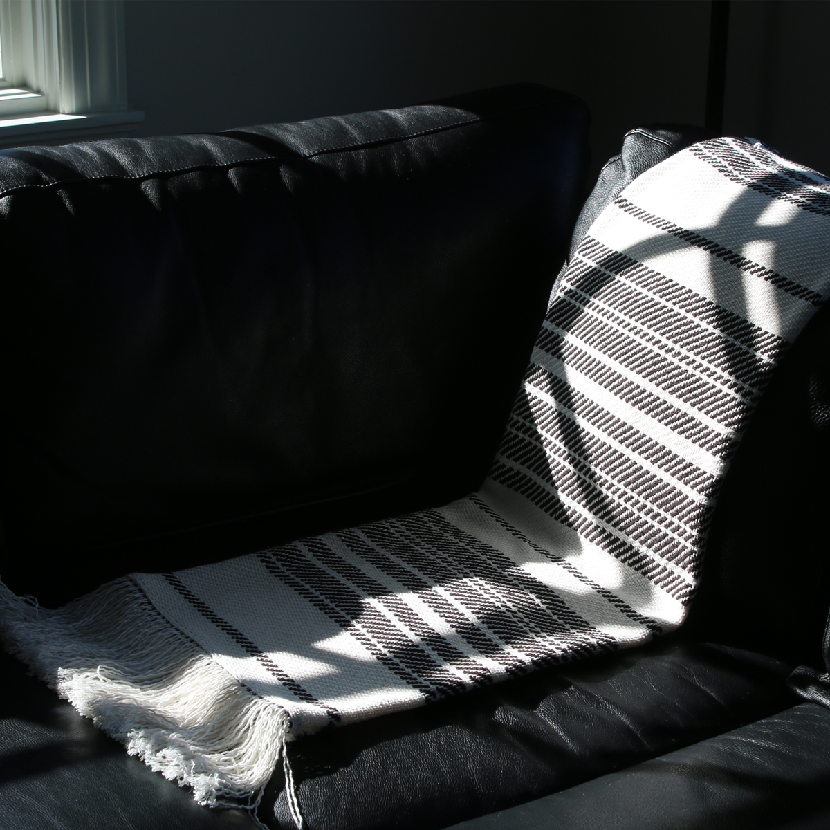 dark-brown-white-stripe-modern-blanket-throw-woven-cotton-with-fringe