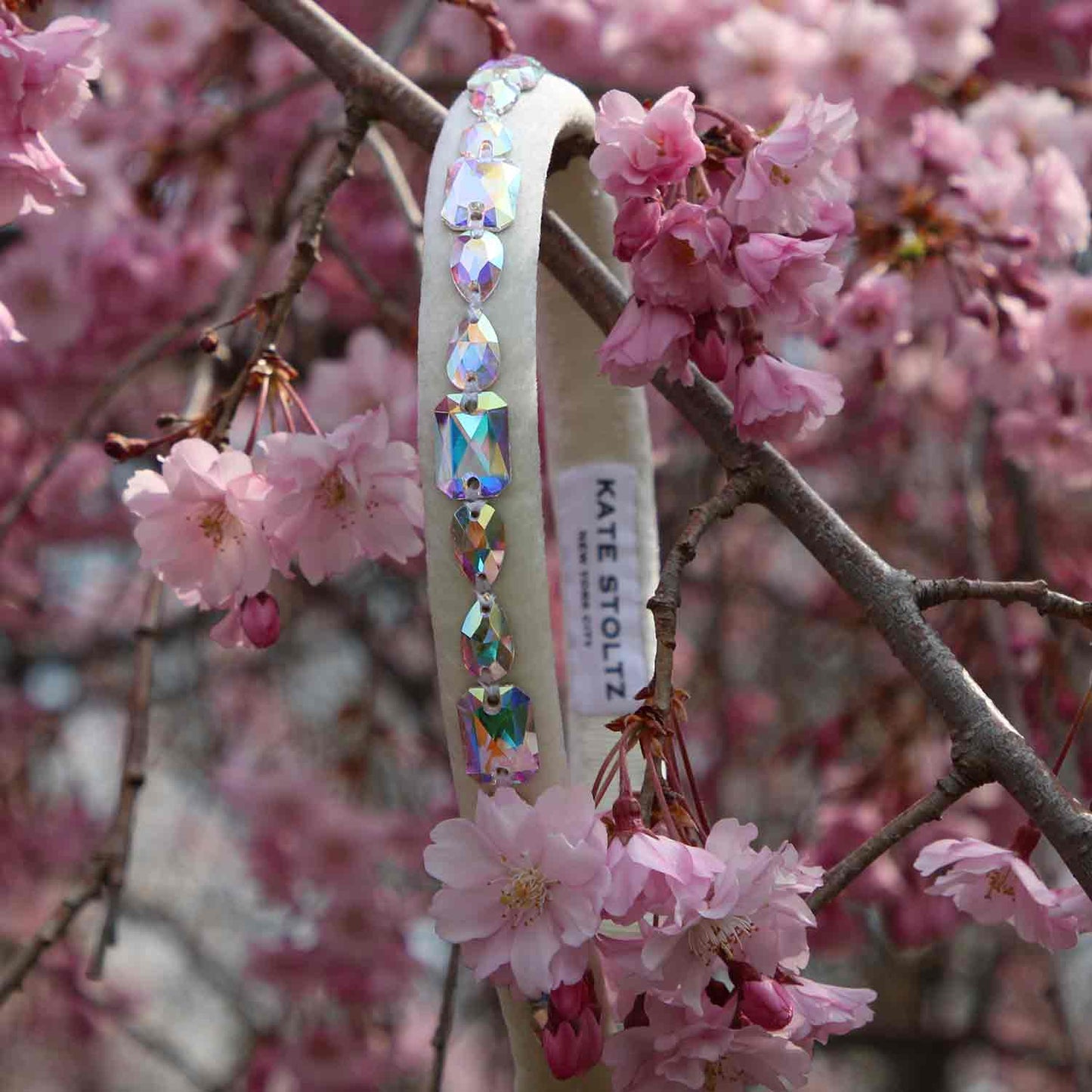 hand-crafted-crystal-velvet-headband