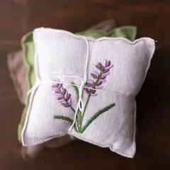 lavender sachet embroidery 
