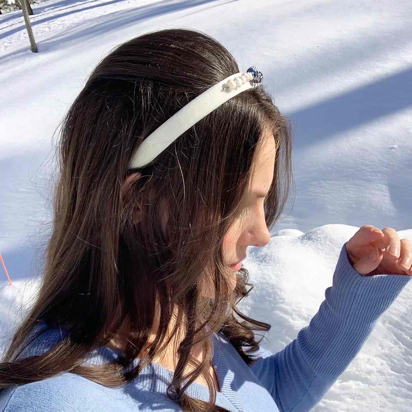 pearl-white-velvet-headband