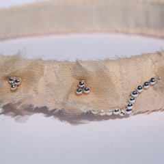       silk-and-tulle-silver-pearl--headband