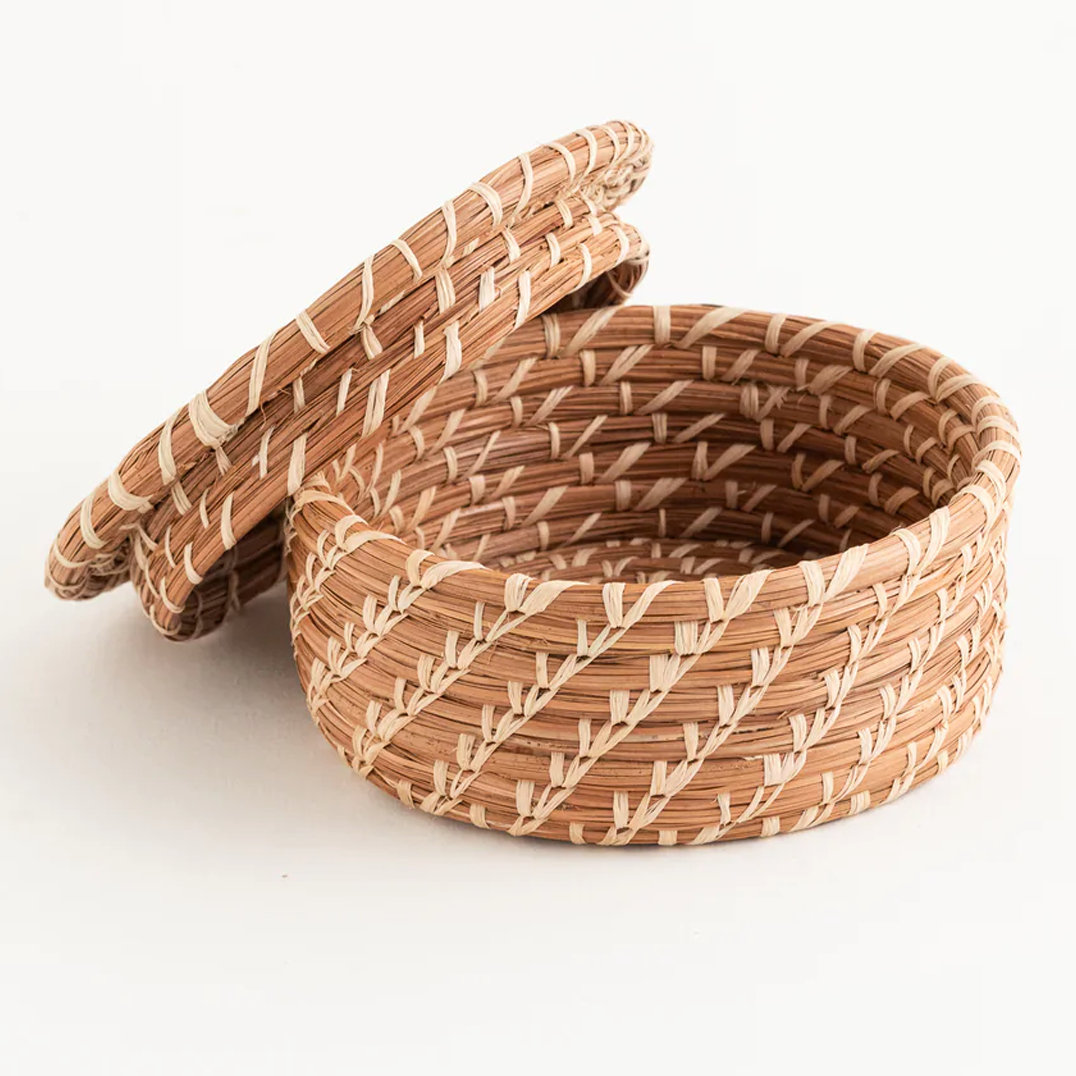 small-keys-basket-with-lid