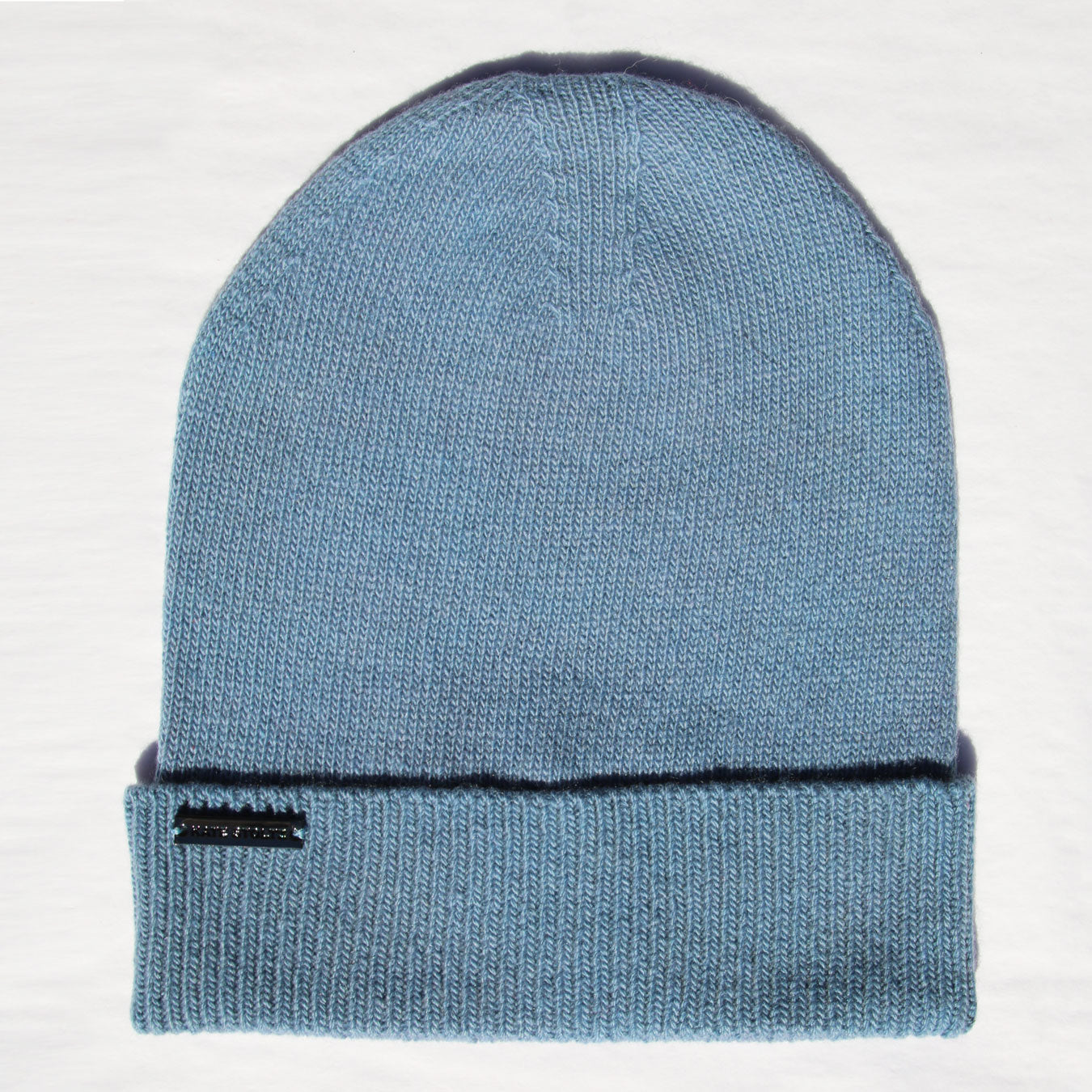 cloud-blue-regenerated-cashmere-winter-hat