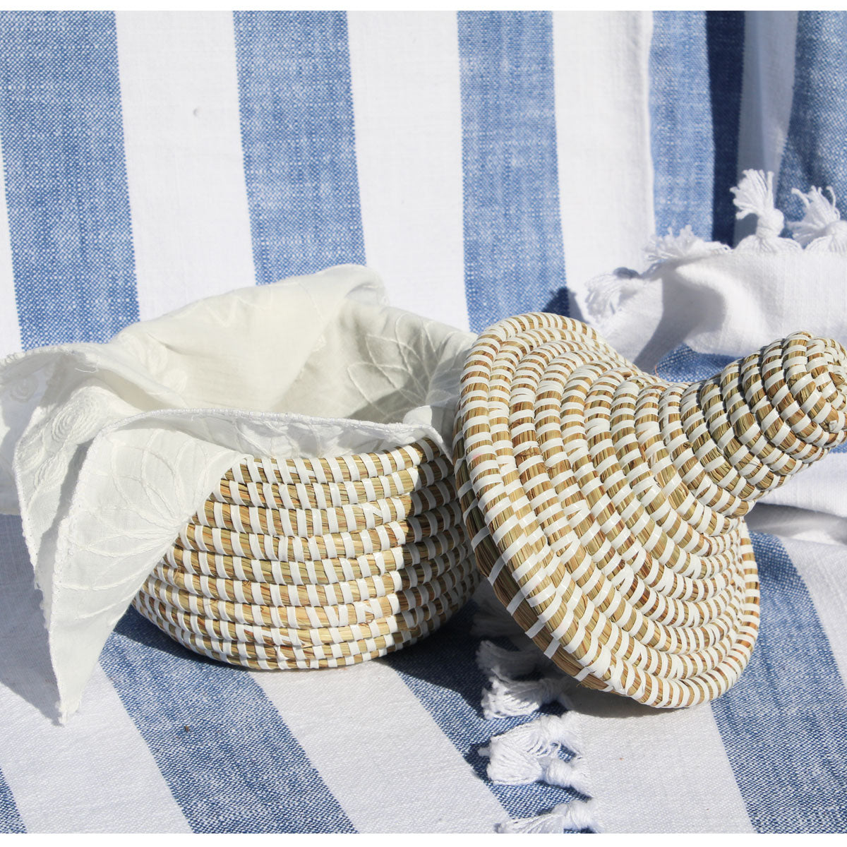Mini Lidded Gift Basket