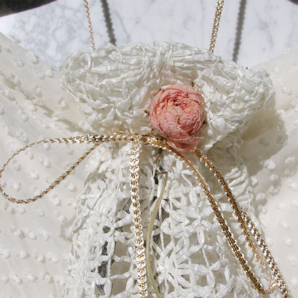     raffia-over-tulle-white-pink-rose-lavender-cedar-handmade-reusable-sachet-for-closet