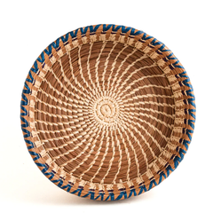       round-handwoven-10x-3-inch-basket-from-guatemala