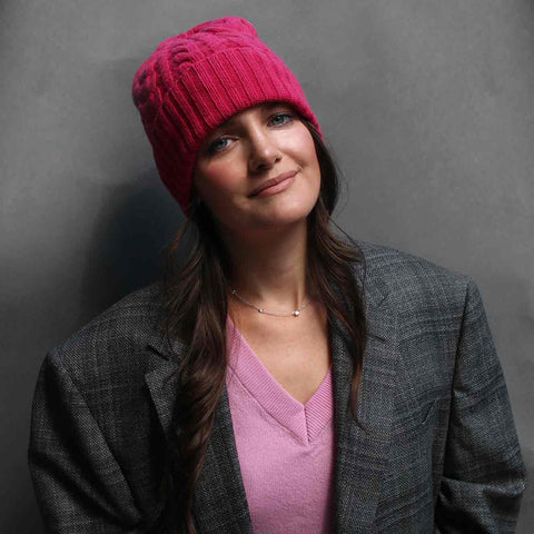 Cable Knit Regenerated Cashmere Hat