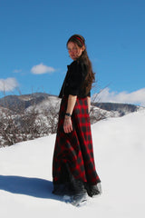    plaid-winter-skirt